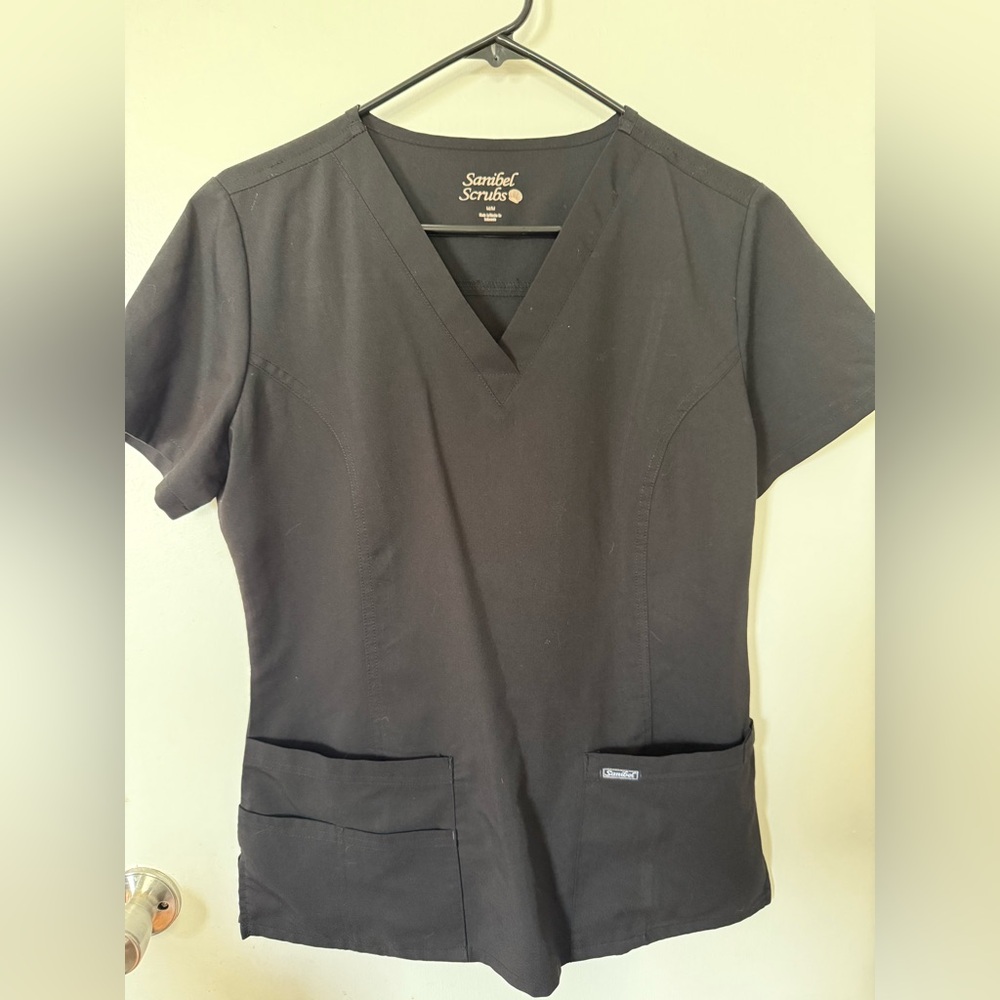 Women’s Black Scrub Set